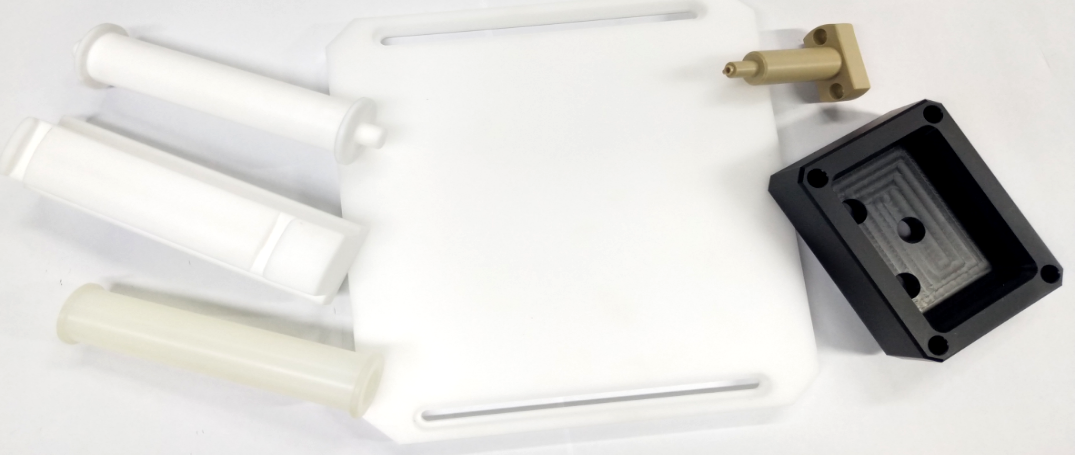 工程塑料類材質訂製零件